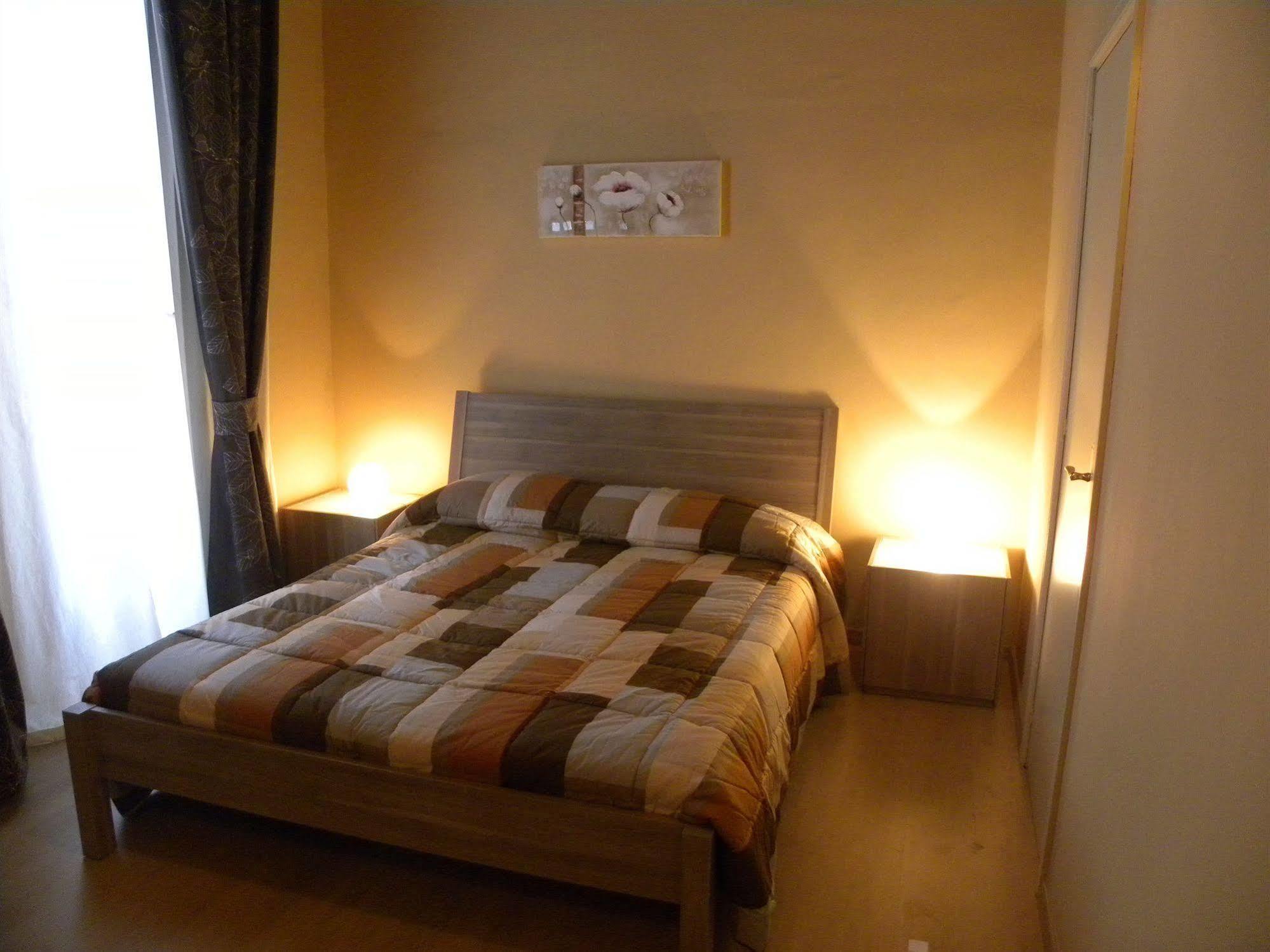 B&B Residenza Umberto Κατάνια Εξωτερικό φωτογραφία